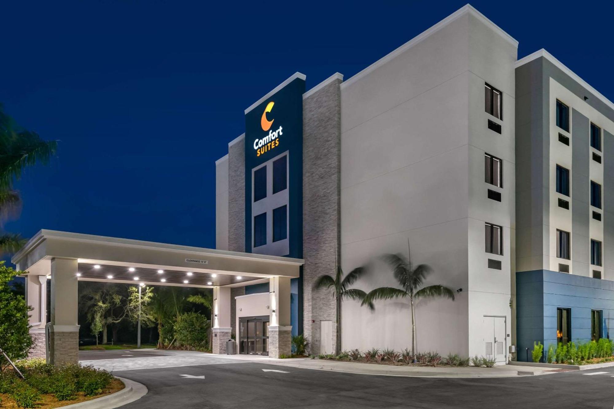 Comfort Suites Stuart-Hutchinson Island Εξωτερικό φωτογραφία