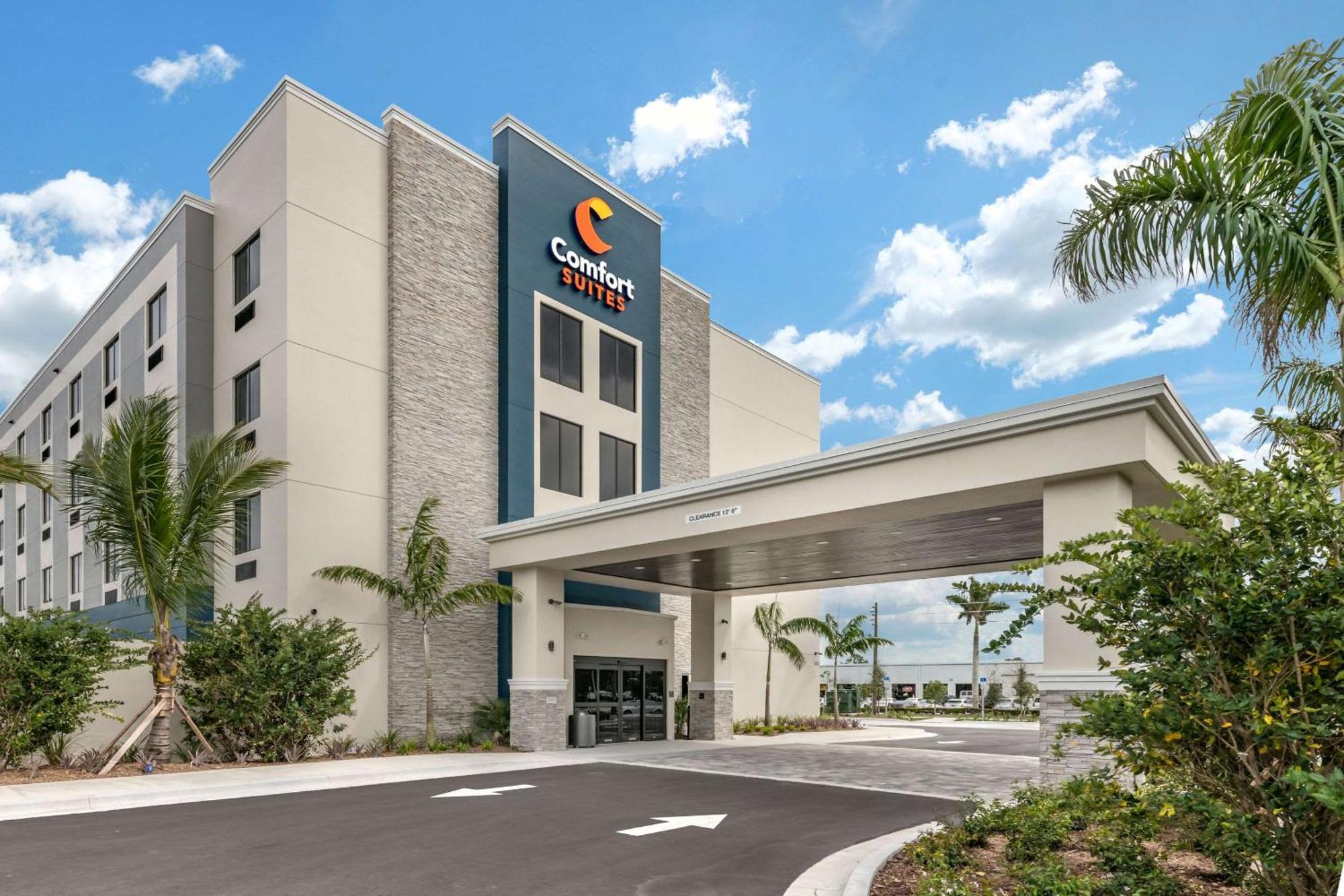 Comfort Suites Stuart-Hutchinson Island Εξωτερικό φωτογραφία