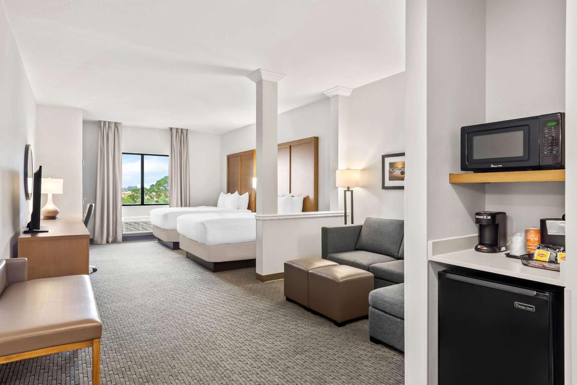 Comfort Suites Stuart-Hutchinson Island Εξωτερικό φωτογραφία